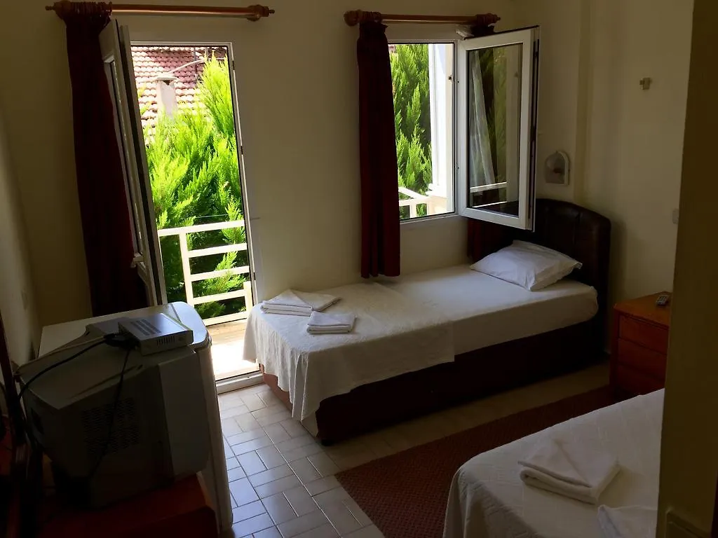 גומולדור Sun Apart Motel מלון דירות